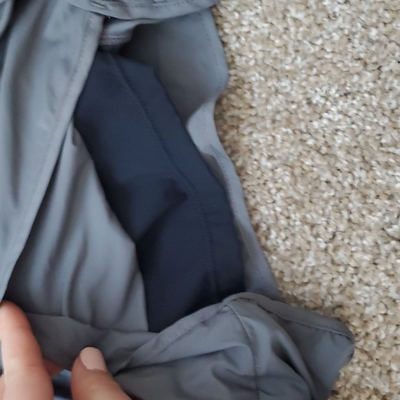 ACTA Highwaisted running shorts - Picture 8 of 8